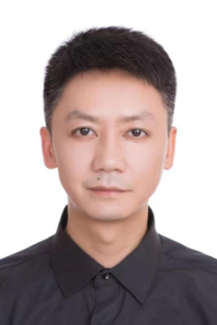 李克伟